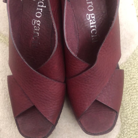 Pedro Garcia Wedge Sandals - Picture 6 of 8